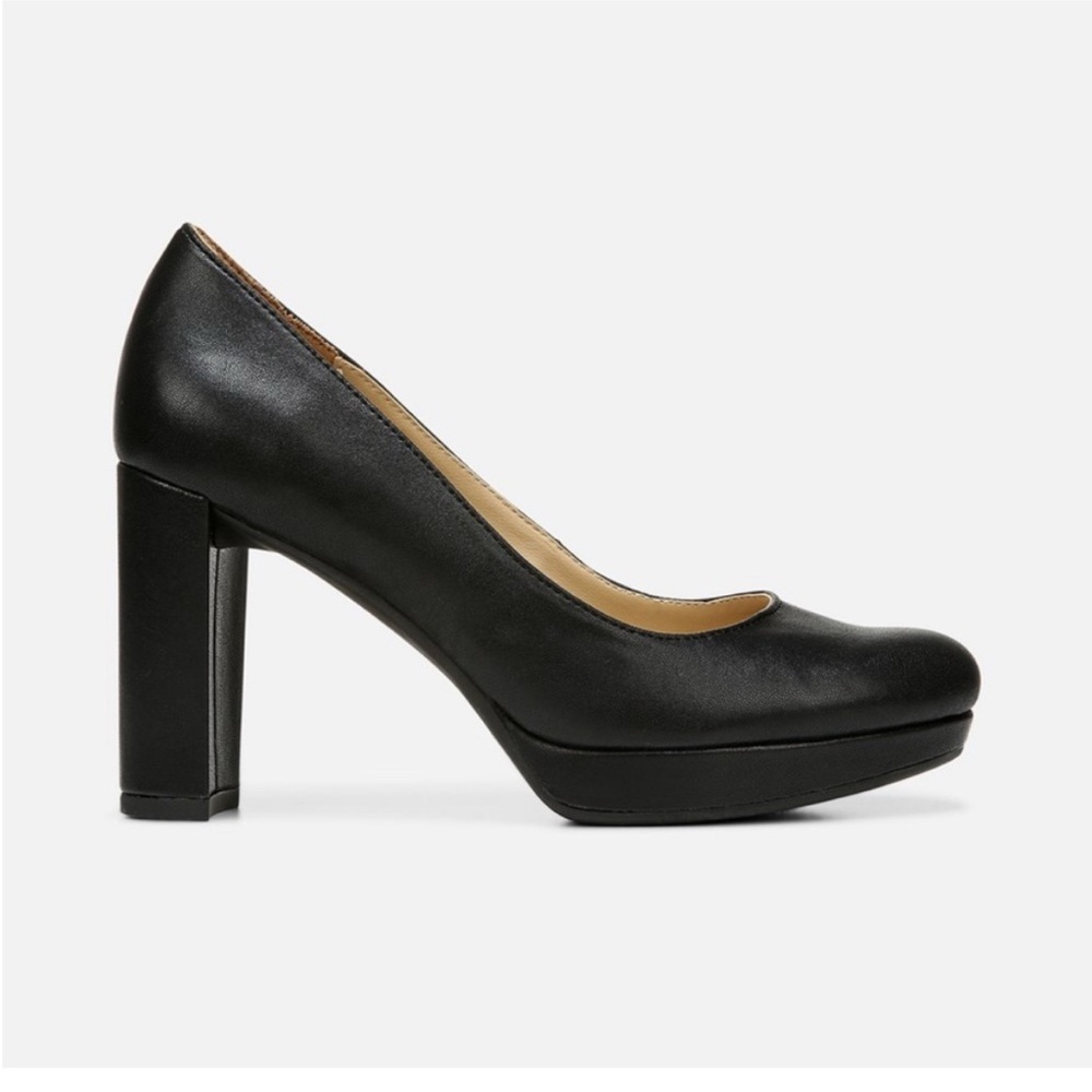 Naturalizer Berlin Elegant Black Women's Pumps